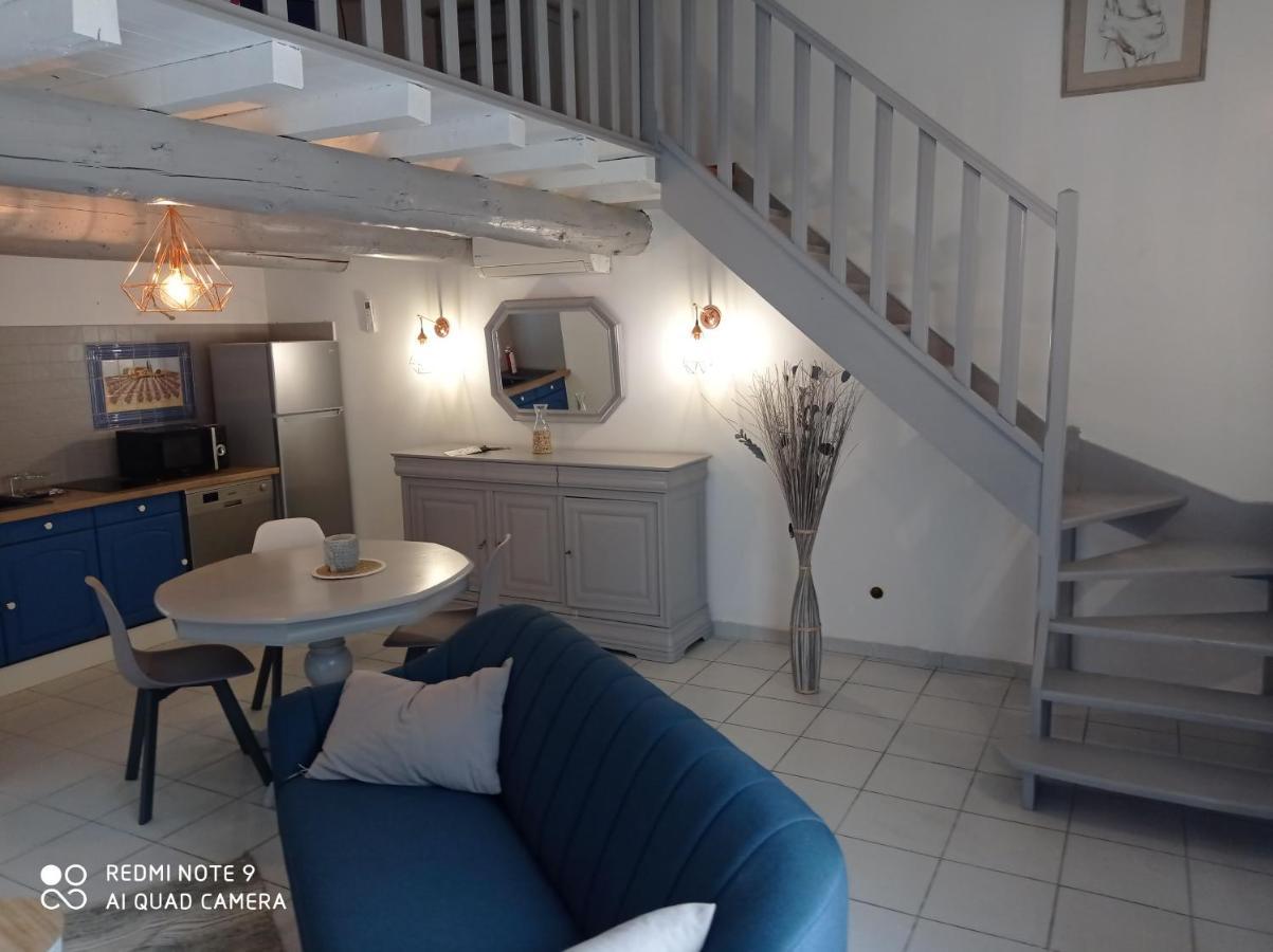 Appartements Et Valréas Zewnętrze zdjęcie