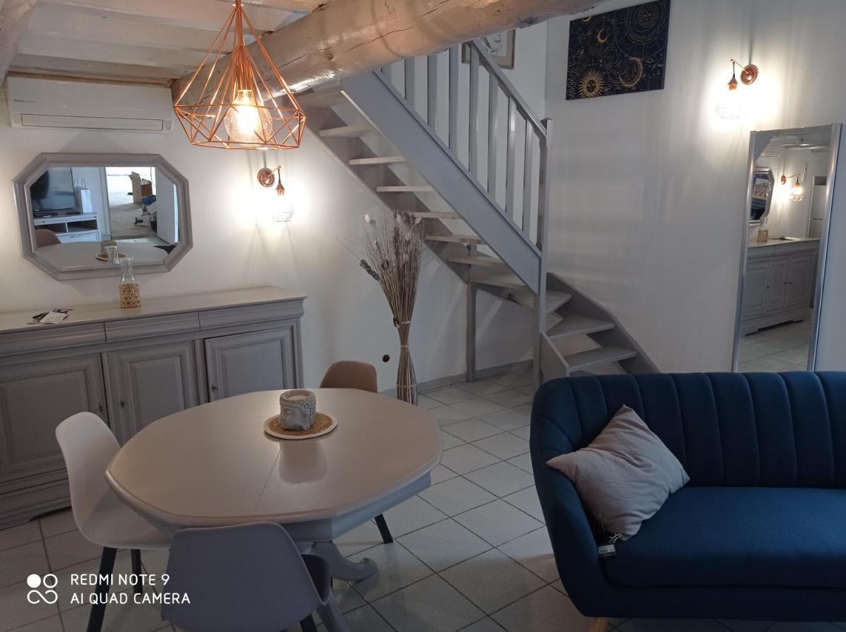 Appartements Et Valréas Zewnętrze zdjęcie