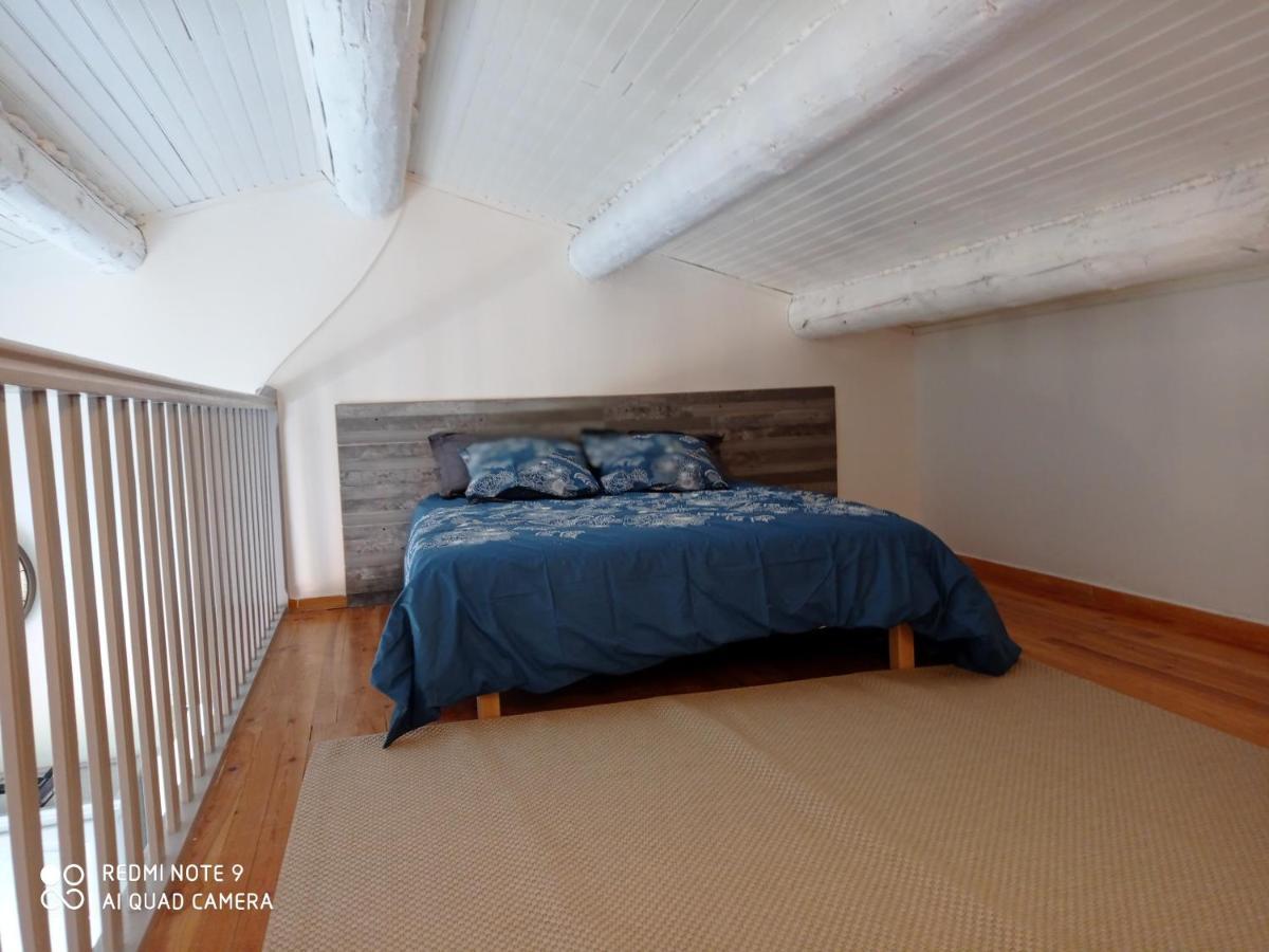 Appartements Et Valréas Zewnętrze zdjęcie