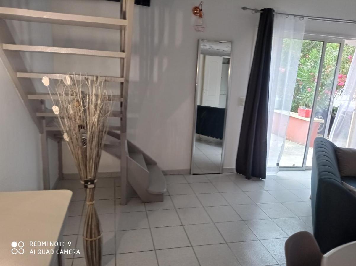 Appartements Et Valréas Zewnętrze zdjęcie