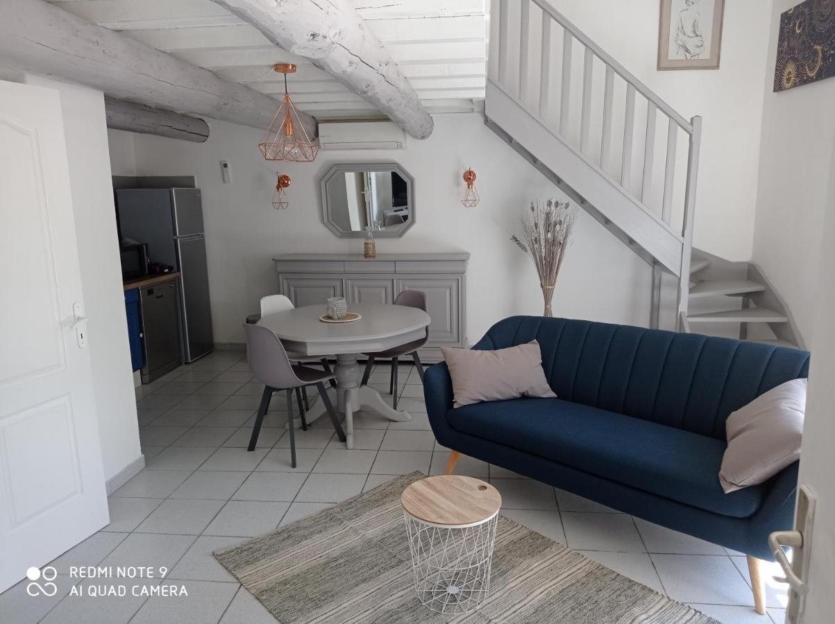 Appartements Et Valréas Zewnętrze zdjęcie