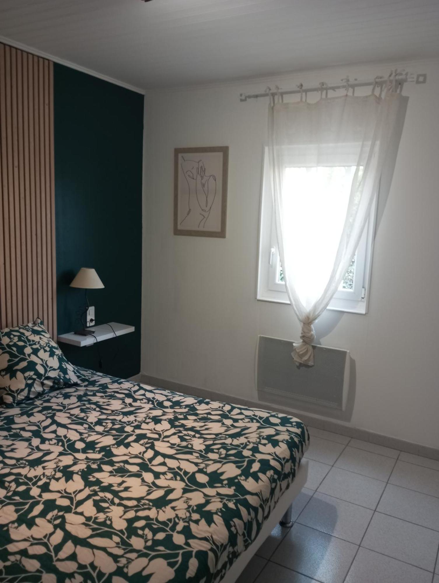 Appartements Et Valréas Zewnętrze zdjęcie